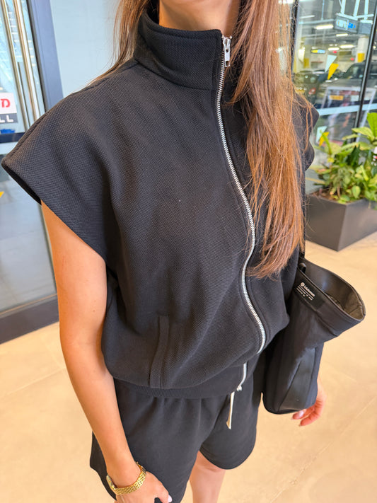 HAMPTON VEST Black